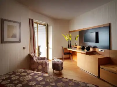 Divani Escape- Adults only - 2