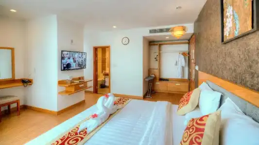 Orussey One & Apartment - 132