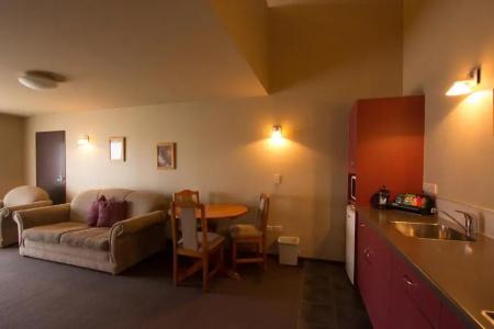 Balmoral Lodge Motel - 31