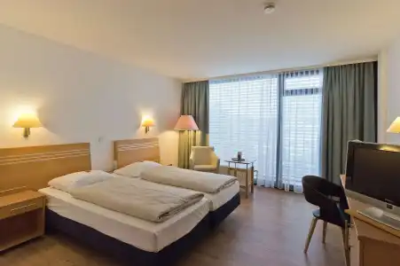 ArtANA Neotel, Trademark Collection by Wyndham - 28