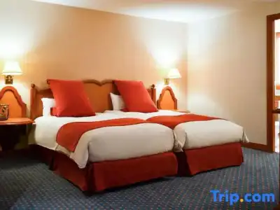 Hôtel Mercure - 120