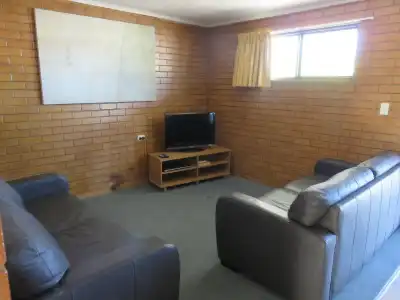 Airlie Beach Apartments - 8