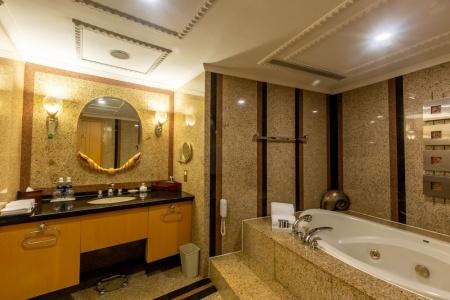 Renaissance Riverside Saigon - 120
