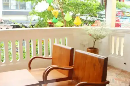 Duc Vuong Saigon - Bui Vien - 233