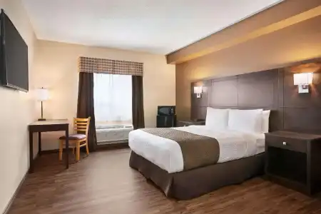 Days Inn Leamington - 24