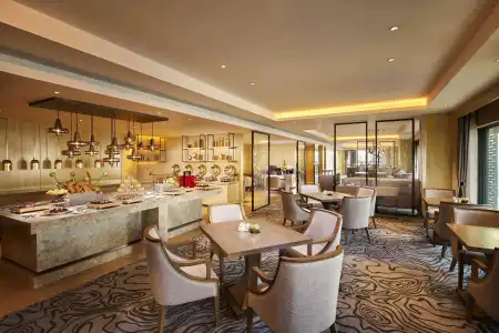 Hilton Suzhou - 25