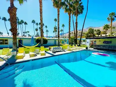 A Place In The Sun - Adults Only - 55