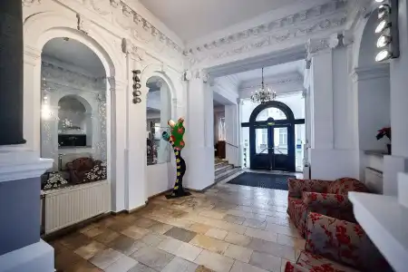 Kunsthof - 26