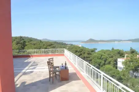 Tunc Otel - 107