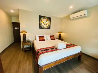 C Boutique and Comfort - 2