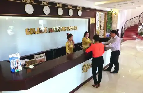 Golden Halong - 21