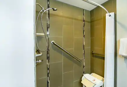 Quality Suites Lubbock Southwest - 32