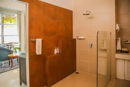 Summer Luxury Beach Resort and Spa - 44
