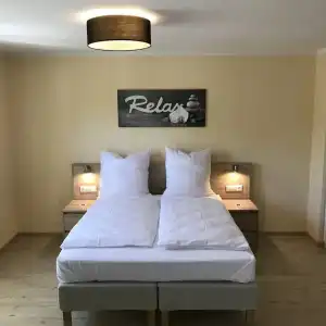 Select Suites & Aparts - 45