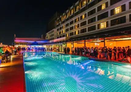 NagaWorld & Entertainment Complex - 10