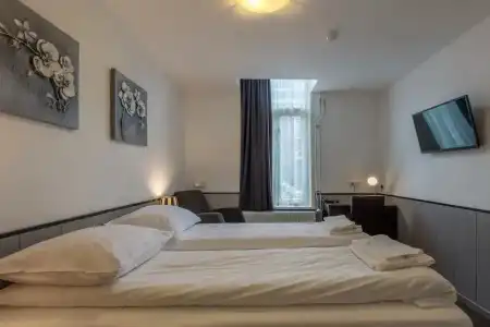 Pension Randenbroek - 77