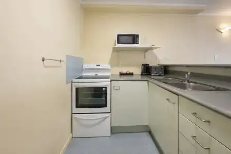 Fenton Court Motel - 36