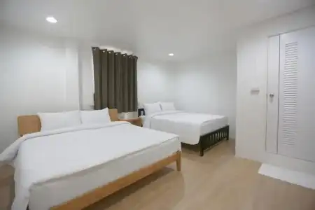 INTERest POSHTEL - 4