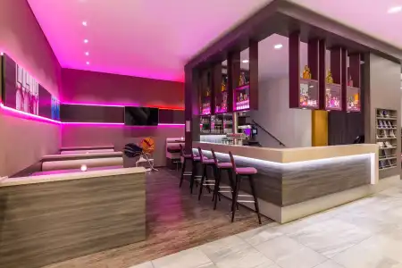 Park Inn by Radisson Neumarkt - 1