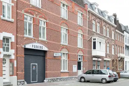 Townhouse Apartments - 0