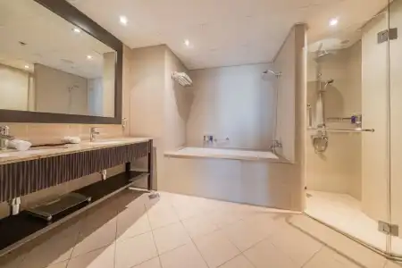 Luxe Getaways Royal Amwaj Palm Jumeirah Resort Apartment Holiday Home - 10