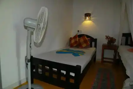 Gems Garden Guest House - 4
