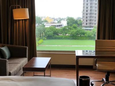 DoubleTree by Hilton Agra - 22