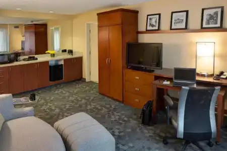 Courtyard by Marriott Anchorage Airport - 45
