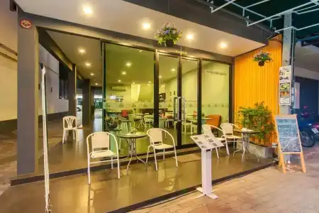 Baan Nilrath - 32