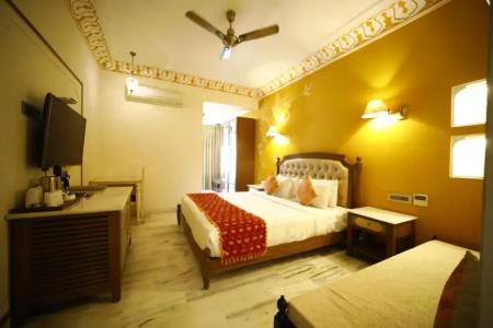 Laxmi Palace Heritage Boutique - 104