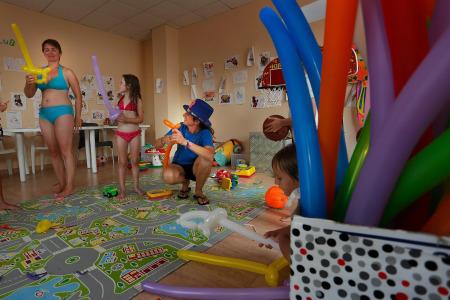 Pins Platja Apartments - 22