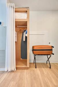 Universal's Endless Summer Resort – Dockside Inn and Suites - 17