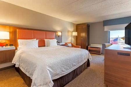 Hampton Inn Madison-East Towne Mall Area - 42