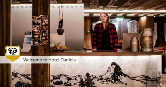 Daniela - 24