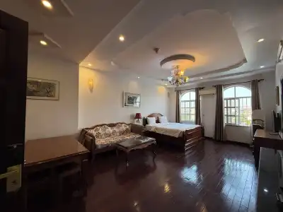 Hoa Phat & Apartment - 127