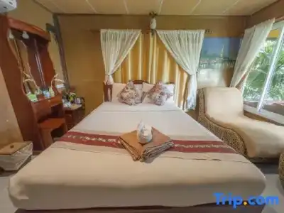 Tongta Phaview - 126