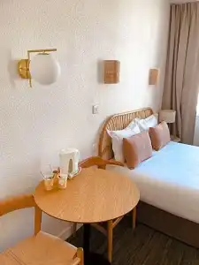 Hôtel Ambassadeurs - 59