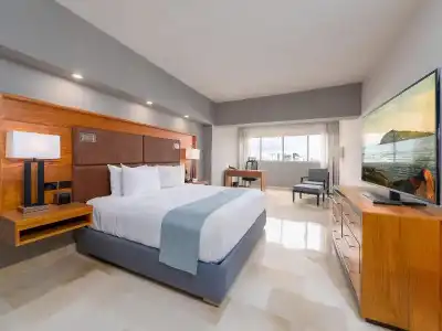 Radisson - 73