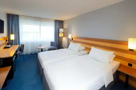 IntercityFrankfurt Airport Terminal 3 - 34