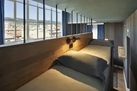 The Modernist - 66