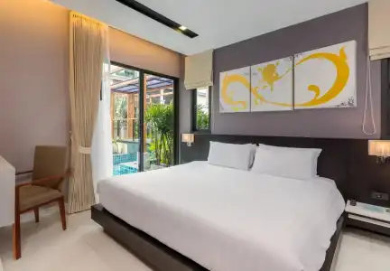 The Charm Resort Phuket - 4