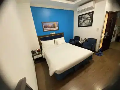 - 61 Luong Ngoc Quyen - 28