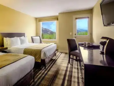 Grande Rockies Resort - Bellstars & Resorts - 1