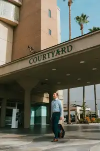 Courtyard by Marriott Los Angeles LAX/Century Boulevard - 29