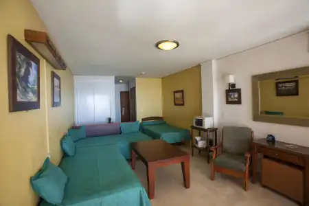 Apartamentos Jabega - 2