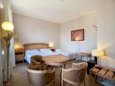 Rosetta Perugia Tapestry Collection by Hilton - 24