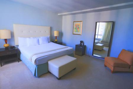 Deauville Beach Resort - 2