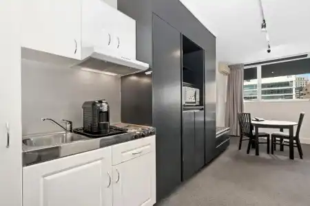 Ridge Apartment - 78