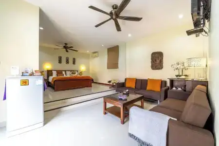 Siam Court - 16