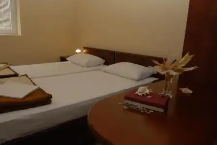 Contessa Apartments - 17